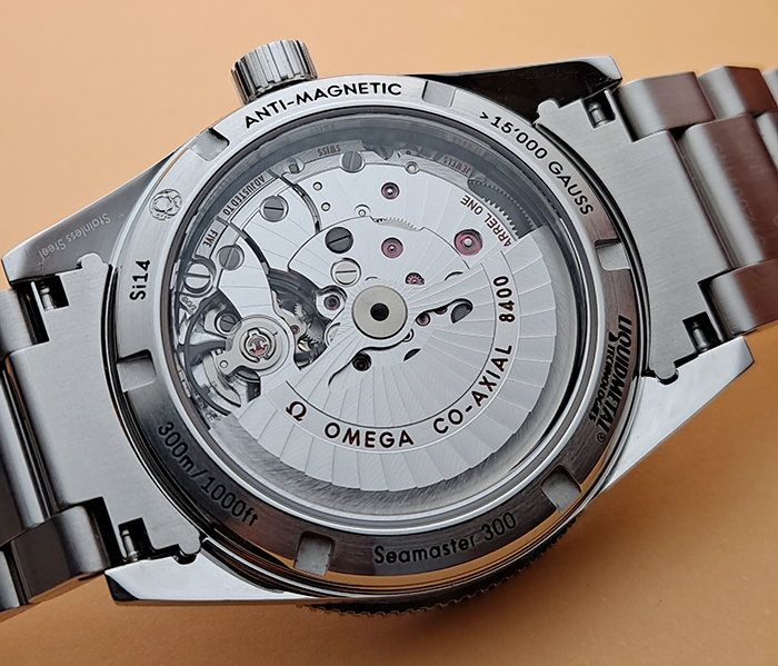 Omega Seamaster Professional Master Co-Axial Wristwatch Ref. 233.30.41.21.01.001